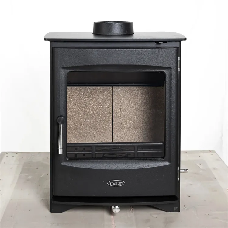 لکڑی کا چولہا ڈالیں۔